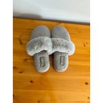 Koolaburra Fuzzy Slippers Cozy Faux‎ Fur Slip On Slides Gray Size 9 Photo 2
