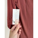 joie de vivre womens NWT Zipper Pocket Sleeve Tab Tunic Top Size S Boho Earthy Red Photo 3