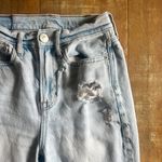 American Eagle  Highest Rise 90’s Boyfriend Light Wash Distressed Jeans Size 00 Photo 5