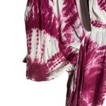 S/W/F Magenta Tie Dye Print Plunge V Photo 8