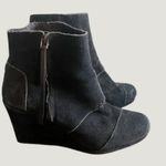 Toms 94. Desert Wedge Boots in Size 9.5 Black Photo 0