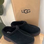UGG  Women's New Heights Cozy Clog Photo 5