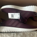 Adidas Women's Sneakers Photo 0