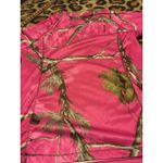 Realtree  Women's Juniors Camo Pink Short Sleeve Shirt ActiveT-Shirt Size Large Photo 4