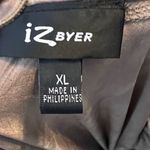 Iz Byer  Top Photo 5