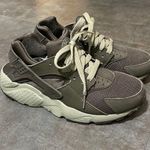 Nike Huarache Sneakers Photo 0