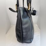 Guess RARE Vintage Genuine Leather Black Leather Bucket Tote Shoulder Bag Purse Photo 4