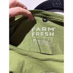 Farm Fresh Clothing Co Armadillo IPA Beer Graphic T Shirt Women's Size Medium Green Photo 4