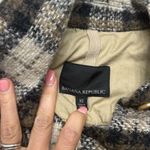 Banana Republic Women’s Oversized Plaid Jacket Shirt Photo 3