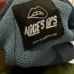 Hot Topic Alice’s lips cardigan sweater Photo 4