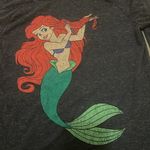 Disney  graphic t shirt Ariel small Photo 1