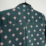 L'Academie  All Over Seashell Print Classic Button Up Blouse Size Small Green Red Photo 7
