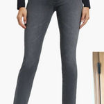 Good American  Good Legs Exposed Button Frayed Ankle Cigarette Jeans‎ size 6/28​ Photo 0