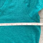 Xersion women’s athletic top short sleeves V neck turquoise blue size Medium Photo 4