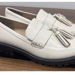 Loft Ann Taylor Cream Tassel Loafers Leather Lug sole Shoes chunky office sz 8.5 Photo 0