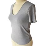 Topshop  Gray Short Sleeve Pullover Rear Seam Top ~ Women's Size SMALL Photo 2