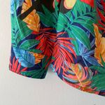 J. McLaughlin  Multicolor Floral Leaf Long Sleeve Button Down Women's size Medium Photo 3