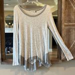 B.Original  Heather Gray Speckled Top Flowy Ruffle Hem Womens Medium Photo 1