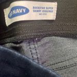 Old Navy  Rockstar Super Skinny Jeggings Mid Rise Pull On Size 2. Photo 2