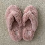 Chinese Laundry Fuzzy Slippers Photo 0