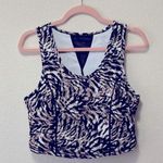 Jones New York  Sport Classic Print Crop top Built In Bra Sports Tank! Photo 0