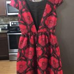 Alice + Olivia nelly puffed dress in red Size:4 Back Open Photo 4