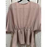 Entro  V Neck Dolman Sleeve Peplum Blouse Pink Size Large Wrinkle Texture Photo 4