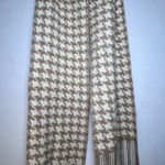 Banana Republic  Wool and Angora Blend Houndstooth Scarf in Tan Cream One Size Photo 0