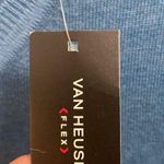 Van Heusen NWT  Lightweight Sweater Photo 3