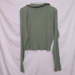 Aerie  Green Long Sleeve Ribbed Knit Cropped Henley Top size XXL Photo 5
