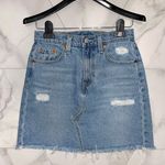 Levi's High-Waisted Denim Skirt Photo 1