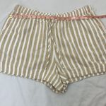 Universal Threads Universal Thread High waisted Pull On Striped Tan and White Womens Shorts XL Photo 3