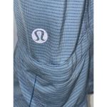 Lululemon Womens Wet Dry Warm Sleeveless Blue Silver Pleated Tank Top Size 6 Photo 2