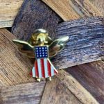 USA Angel Brooch Pin Flag Gold RWB 7/8 x 7/8 " Photo 0