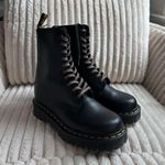 Dr. Martens Bex 1490 Boots Photo 1