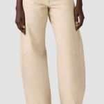 Levi's Women's 28 Cinch Barrel Jeans Photo 0