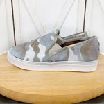 Steve Madden Safary Coated Canvas Slip On Sneaker Shoes Camo Green 6.5 Photo 3