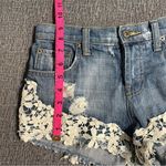 Carmar Denim Shorts With Flower Lace Trim Blue Size 25 Photo 12