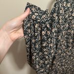 Green and Tan Floral longsleeve Mockneck v Photo 4