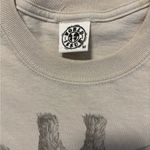 Giraffe Graphic Beige T Photo 6