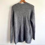 Old Navy Long gray/black knitted sweater Crewneck size medium Photo 4