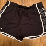 Under Armour Shorts Photo 0