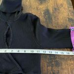 Bebe 90’s cutout paisley print dress Photo 6