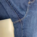 Roz & Ali NWOT women’s medium wash denim blue stretch skinny jeans pants size 16 Photo 1