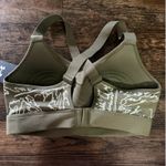Under Armour  High Support Sports Bra Graphic Print Crisscross Back Olive Green M Photo 4