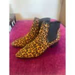 DONALD J PLINER Dyla Leopard Print Chelsea Boots Size 9 Ankle Shoes Tan Photo 1