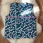 St. John Sleeveless Tank Top w/ Green & White Pebbled All Over Print EUC Sz M Photo 6