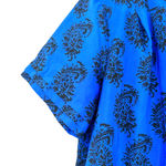 Banana Republic  size small short sleeve blouse blue paisley print v neck‎ Photo 3