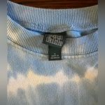 Wild Fable Women’s  blue white  tie dye long sleeve crop sweatshirt Photo 1