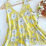 Lush Clothing Lush | Womens Yellow Floral Sleeveless Blouse (sm) H100 Photo 0